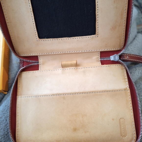 Coach wallet - Picture 3 of 3